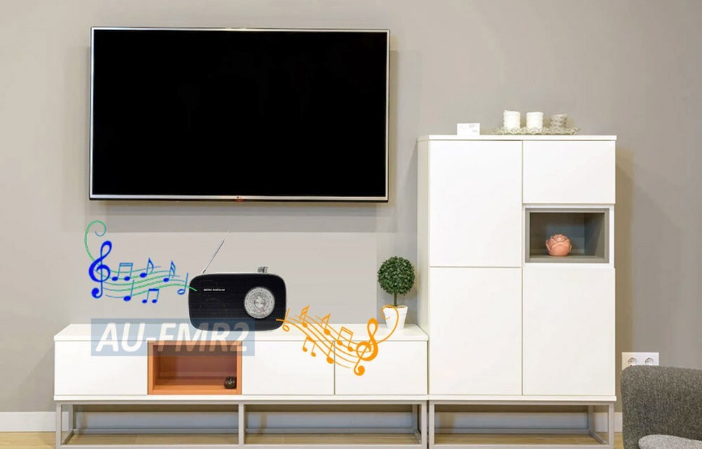 Retro AM FM Radio with Bluetooth Speaker and MP3 Player Capability - 4